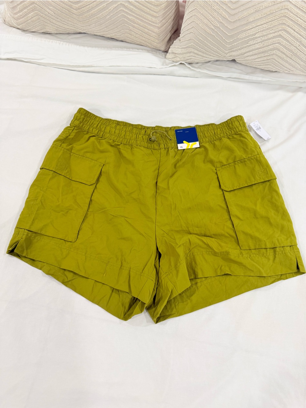 Old Navy Olive Green Women's Cargo Shorts